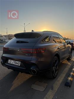 جێنسس GV70